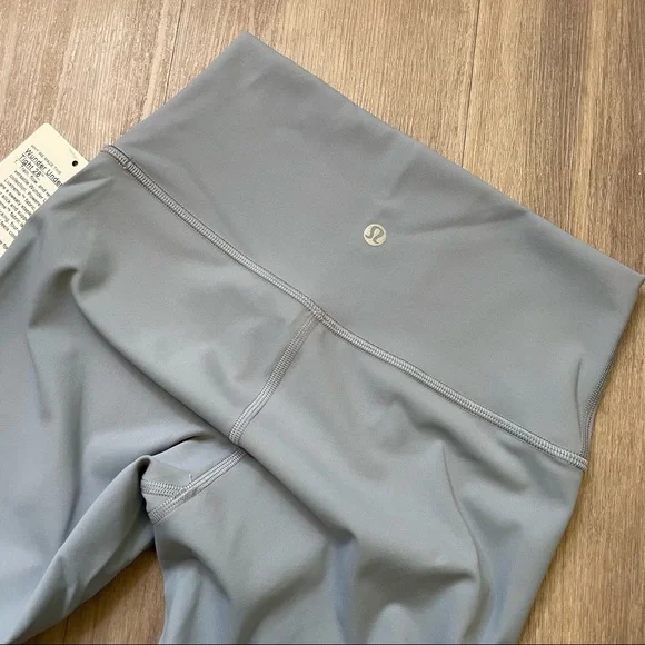 Wunder Under HR Tight 28" - Chambray - Picture 4 of 6